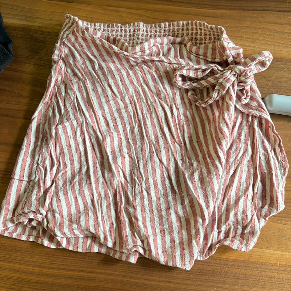 Billabong skirt